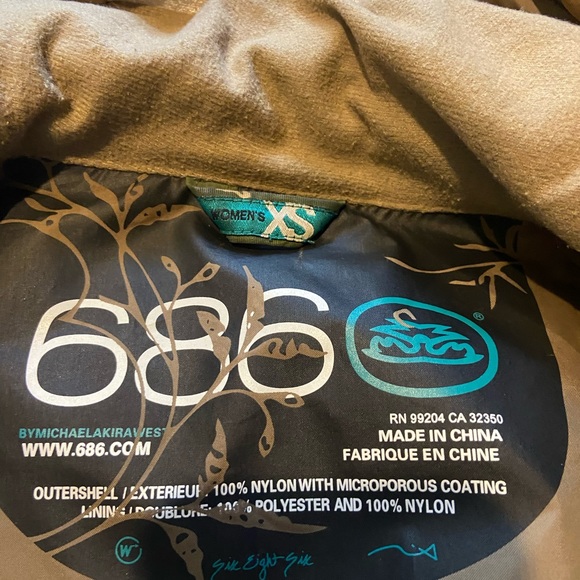 dakine ski jacket with swallows pattern. Size s - Picture 4 of 4